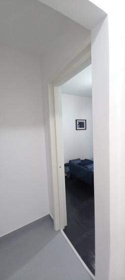 Apartament cu 3 camere semidecomandat în Tomis Nord