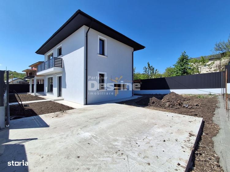 Casă cu 4 camere în Balciu