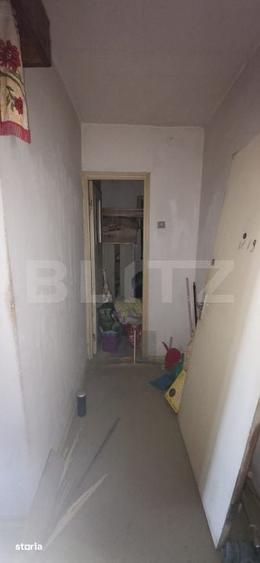 Apartament cu 3 camere în Andrei Mureșanu
