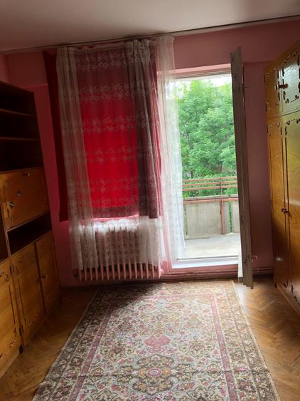 Apartament cu 2 camere decomandat în Tudor