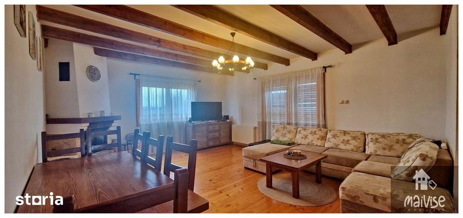 Casă cu 5 camere decomandat cu Teren 927 Mp în Hărman