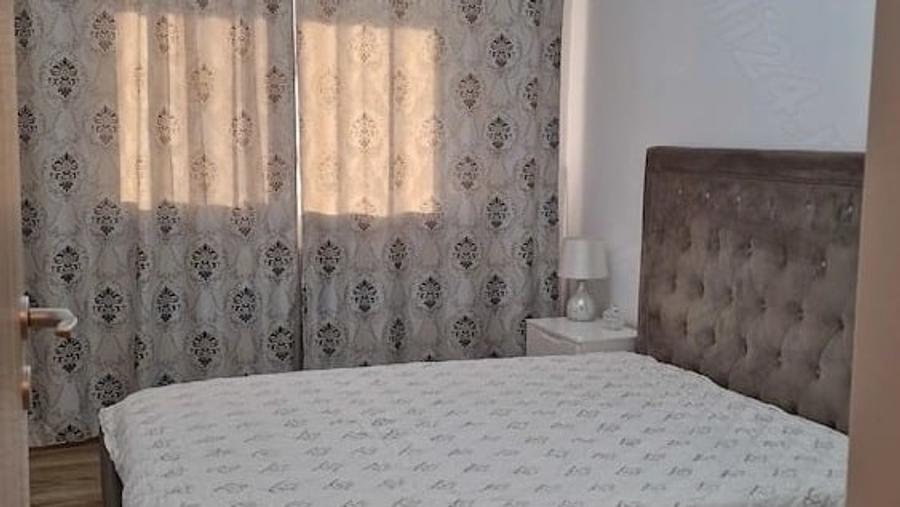 Apartament cu 2 camere decomandat în Păcii