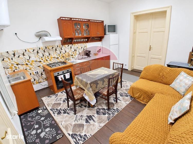 Casă cu 2 camere cu Teren 200 Mp în Central