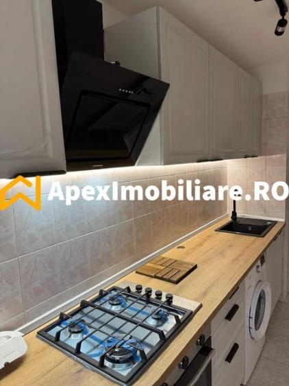 Garsonieră decomandată în Tei