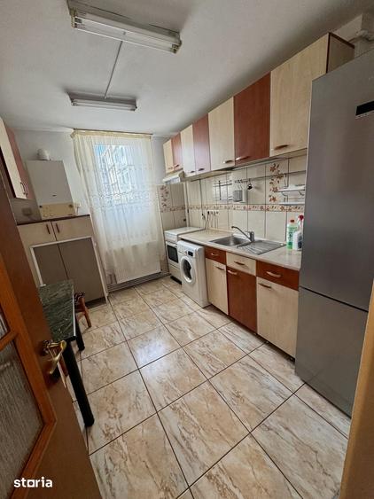 Apartament cu 3 camere în Unirii Nord