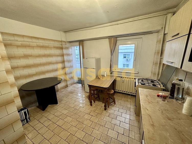 Apartament cu 3 camere semidecomandat în Aviației — fotografia 3