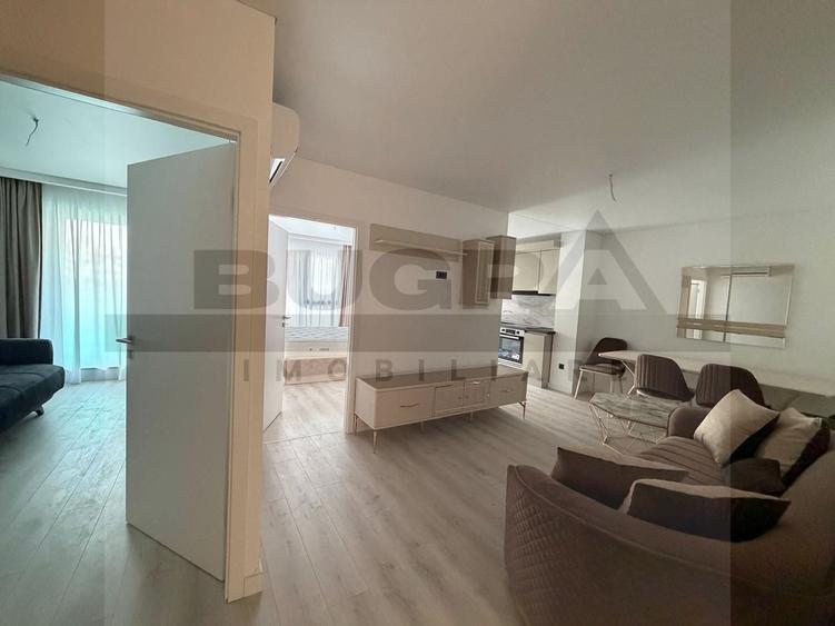 Apartament cu 3 camere semidecomandat, mobilat în Zorilor