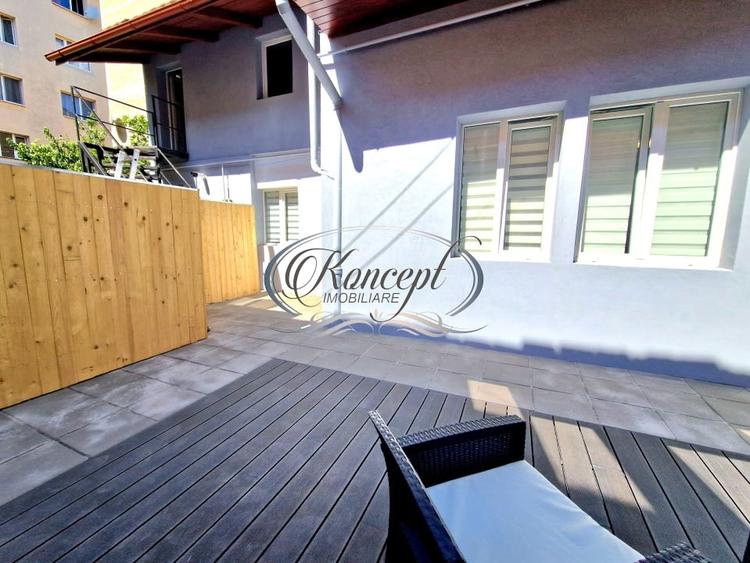 Apartament cu 2 camere semidecomandat, mobilat în Horea