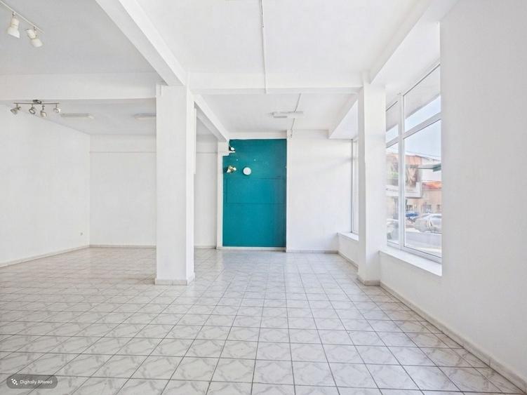 Spațiu comercial, de 265 mp, în Rogerius