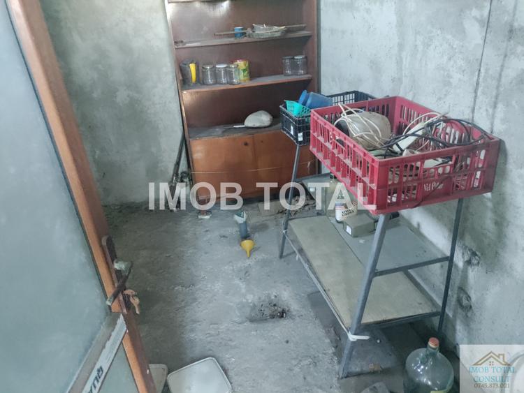 Casă individuală cu 3 camere cu Canalizare în Prundu
