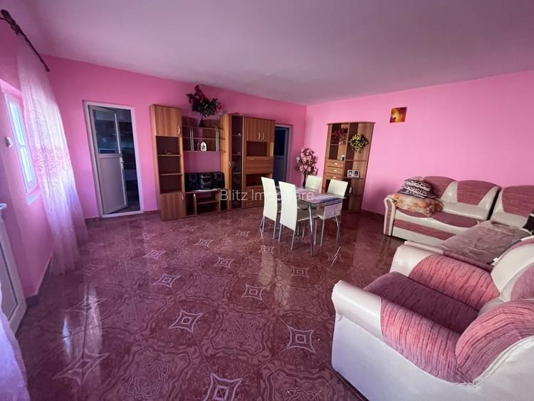 Casa de vanzare, 70 mp, teren 400 mp, zona Breasta