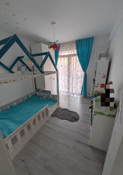 Casă cu 4 camere în Baciu