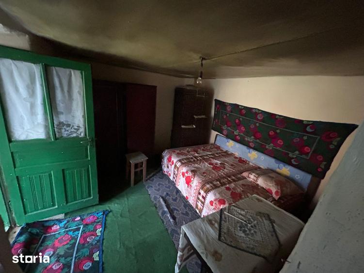 Casă cu 3 camere cu Teren 810 Mp în Năsturelu
