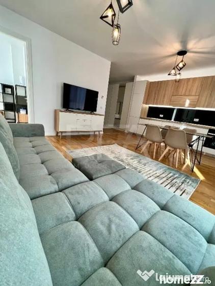 Apartament cu 3 camere semidecomandat în Domenii