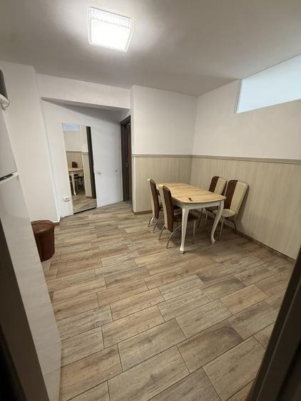 Apartament cu 2 camere decomandat în Florești