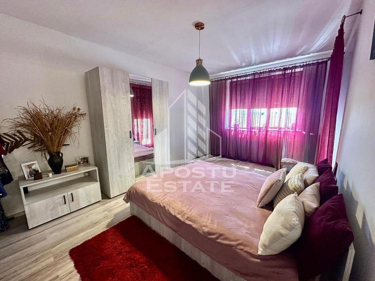 Duplex cu 5 camere cu Canalizare în Giroc