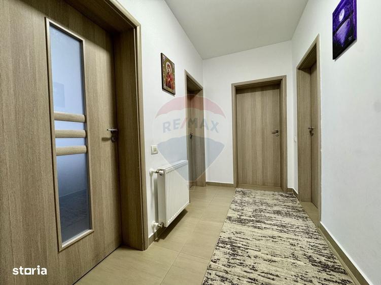 Apartament cu 2 camere decomandat în IAR