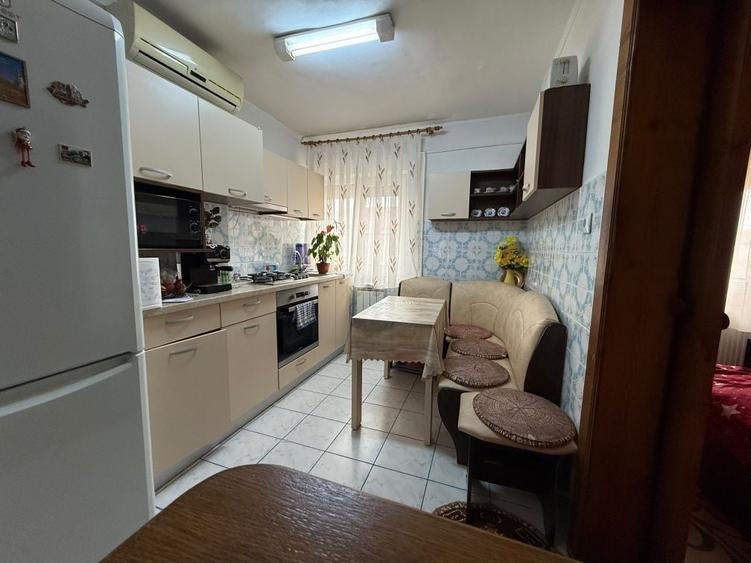 Apartament cu 3 camere în Lotus