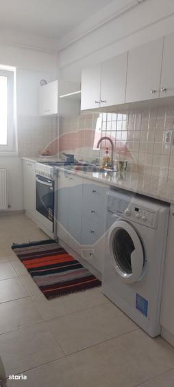 Apartament cu 2 camere decomandat în Galata
