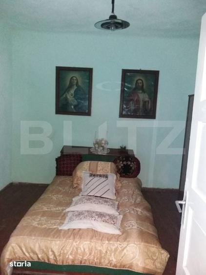 Casă cu 3 camere cu Teren 3161 Mp în Central