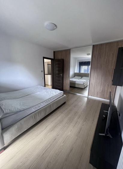Apartament cu 2 camere decomandat în Florești