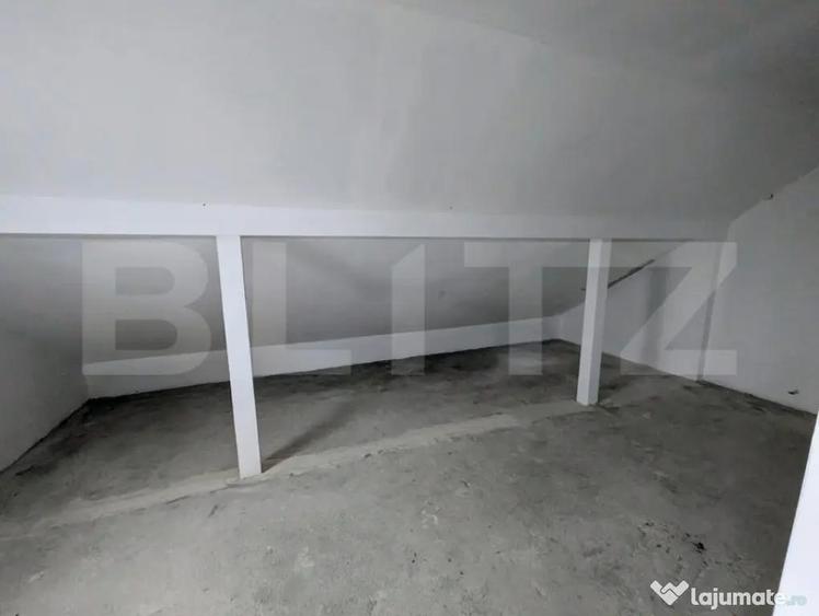 Casă cu 5 camere cu Teren 440 Mp în Balciu