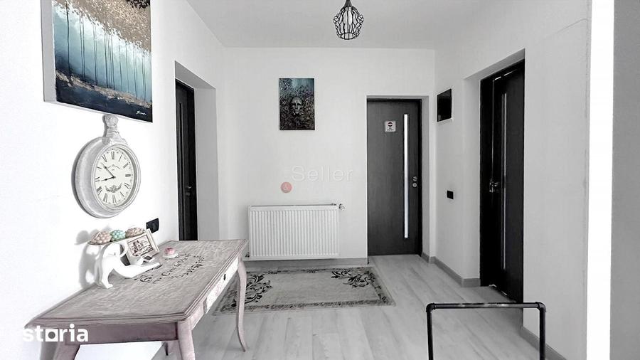 Casă cu 5 camere cu Teren 517 Mp în Dârste