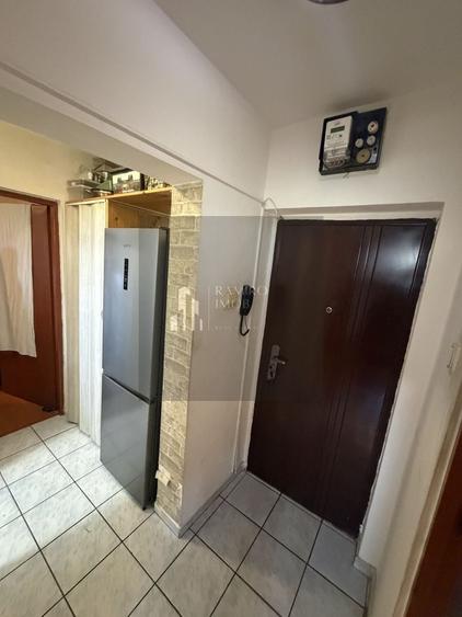 Apartament cu 2 camere decomandat, mobilat în Berceni