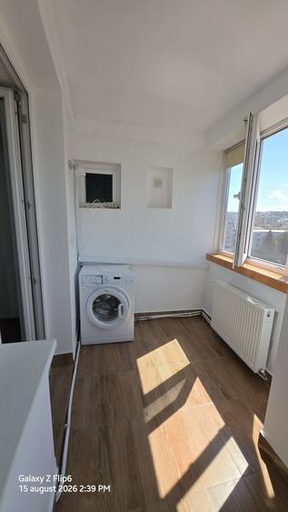 Apartament cu 2 camere decomandat în 22 Decembrie
