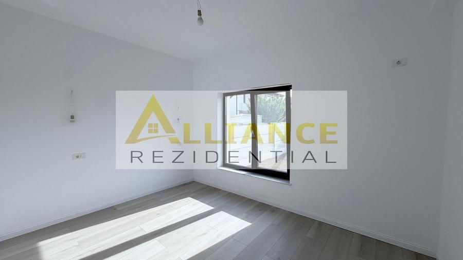 Casă individuală cu 3 camere cu Canalizare în Berceni
