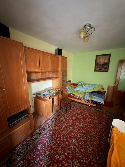 Apartament cu 2 camere decomandat în Rogerius