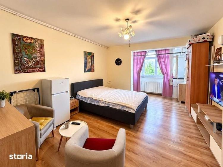 Garsonieră în Titan