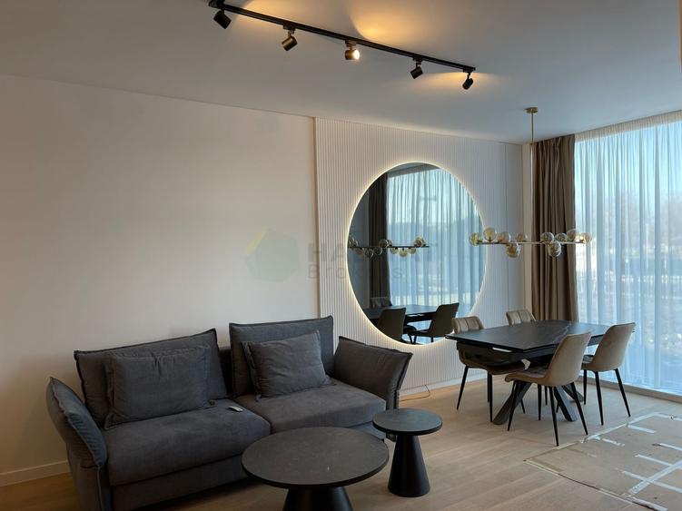 Apartament cu 3 camere decomandat, mobilat în Tunari