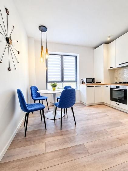 Apartament cu 2 camere decomandat, mobilat în City Park Mall
