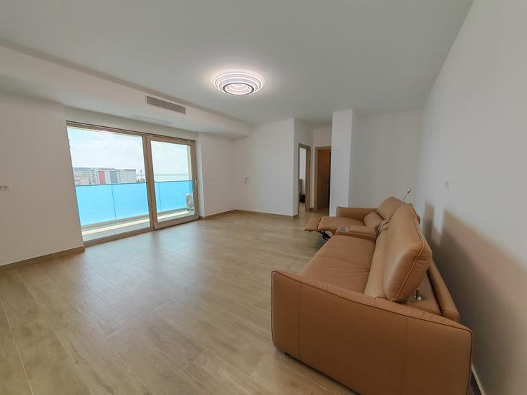 Apartament cu 2 camere decomandat în Sud