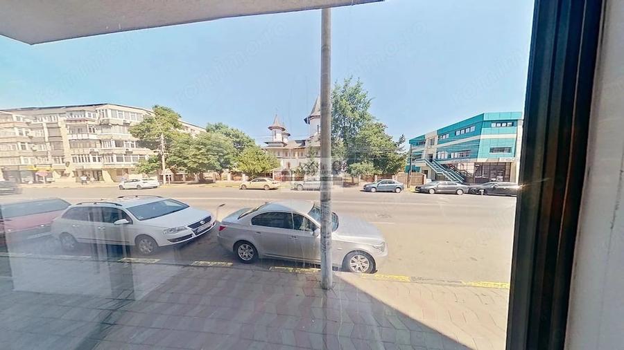 Spațiu comercial, de 85 mp, în Tecuci