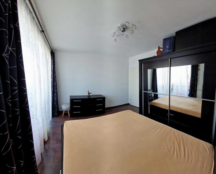 Apartament cu 3 camere decomandat în Avantgarden