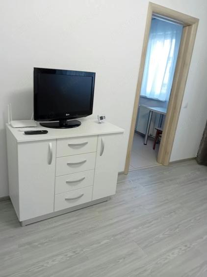 Garsonieră decomandată în Vasile Aaron