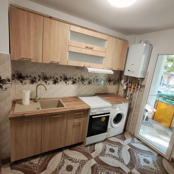 Apartament cu 2 camere decomandat în Dosu Bricii