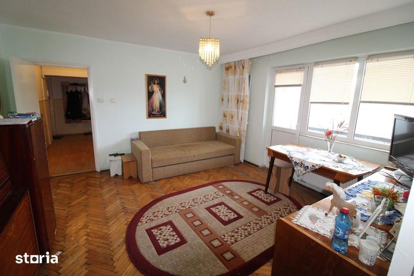Vand apartament cu 3 camere in Calan, Central-Str.Traian, etaj 2... - 10