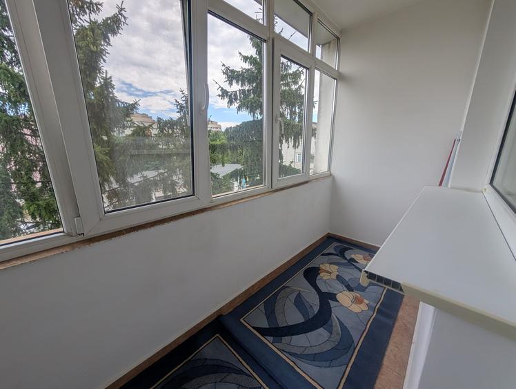Apartament cu 2 camere decomandat, mobilat în Energiei