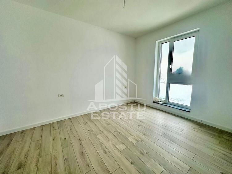 Apartament cu 2 camere decomandat în Giroc — fotografia 3