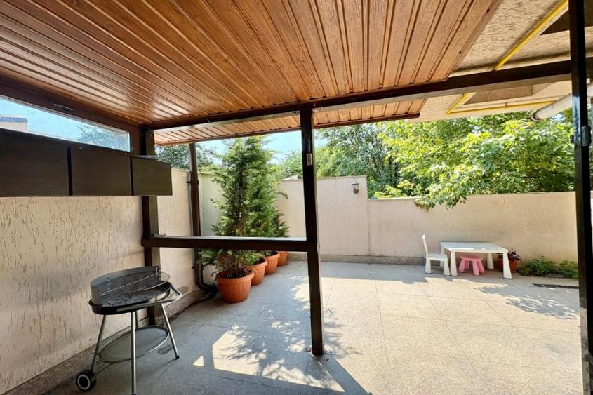 Apartament cu 3 camere semidecomandat, mobilat în Bucureștii Noi