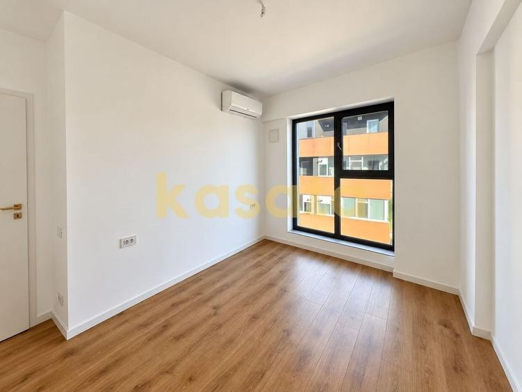Apartament cu 3 camere decomandat în Theodor Pallady