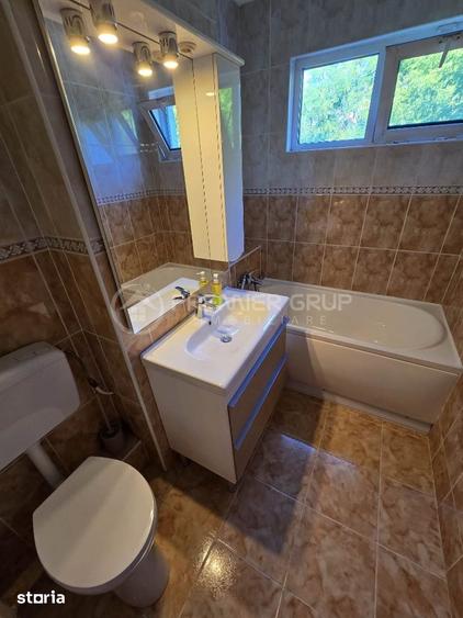 Apartament cu 2 camere semidecomandat în Podu Roș