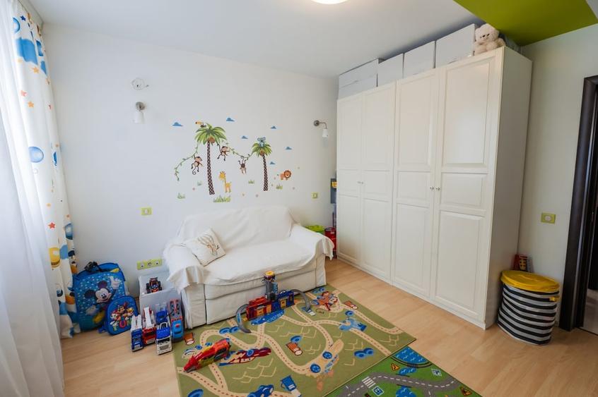 Apartament cu 3 camere decomandat, mobilat în Colentina