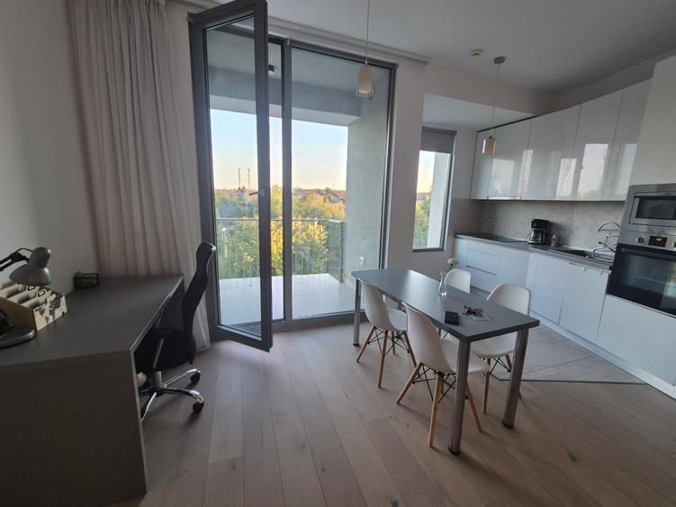 Apartament cu 2 camere semidecomandat în Medicină