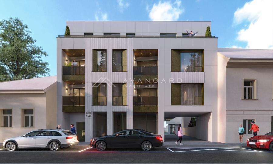 Apartament cu 3 camere semidecomandat în Central