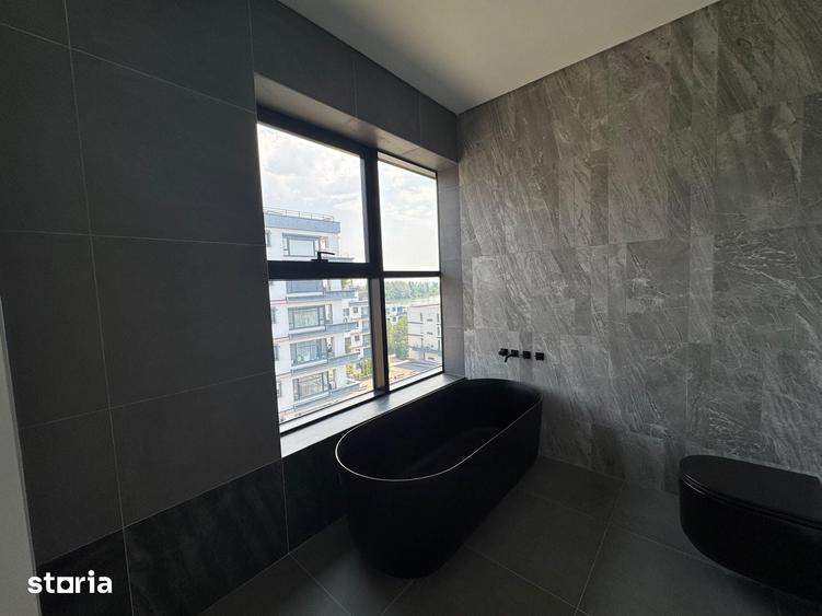 Apartament cu 4 camere în Tei