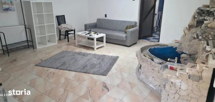 Apartament cu 3 camere decomandat în Bucureștii Noi